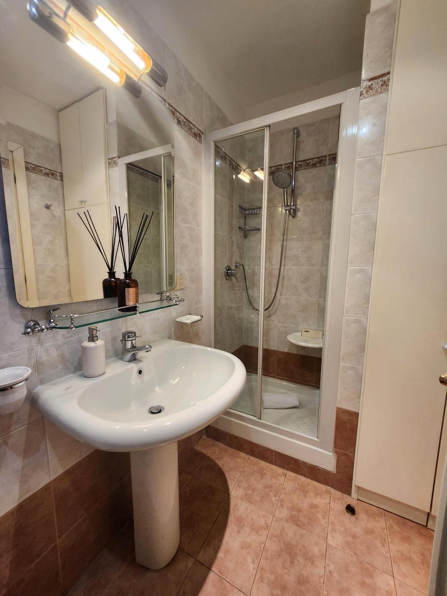 Authentic With Terrace Appartement *